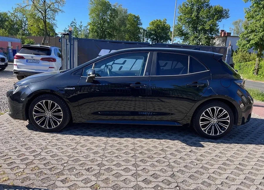 Toyota Corolla cena 87900 przebieg: 63000, rok produkcji 2020 z Góra małe 742